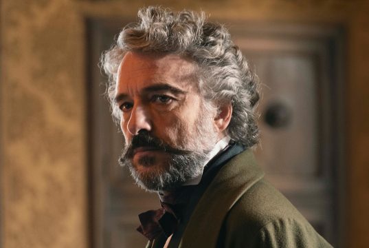 VINCENZO FERRERA in “Belcanto” VINCENZO FERRERA in "Belcanto": «Inseguire un sogno a quel tempo nel mondo dell'arte era difficilissimo; il rischio di perdere era altissimo»