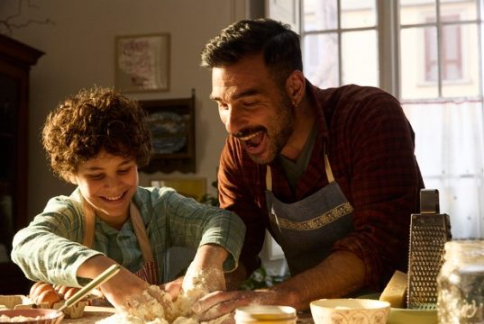 PER TE con Edoardo Leo dal 17 ottobre al cinema PER TE con Edoardo Leo dal 17 ottobre al cinema