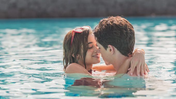 OASIS RESORT dal 19 giugno su Netlix